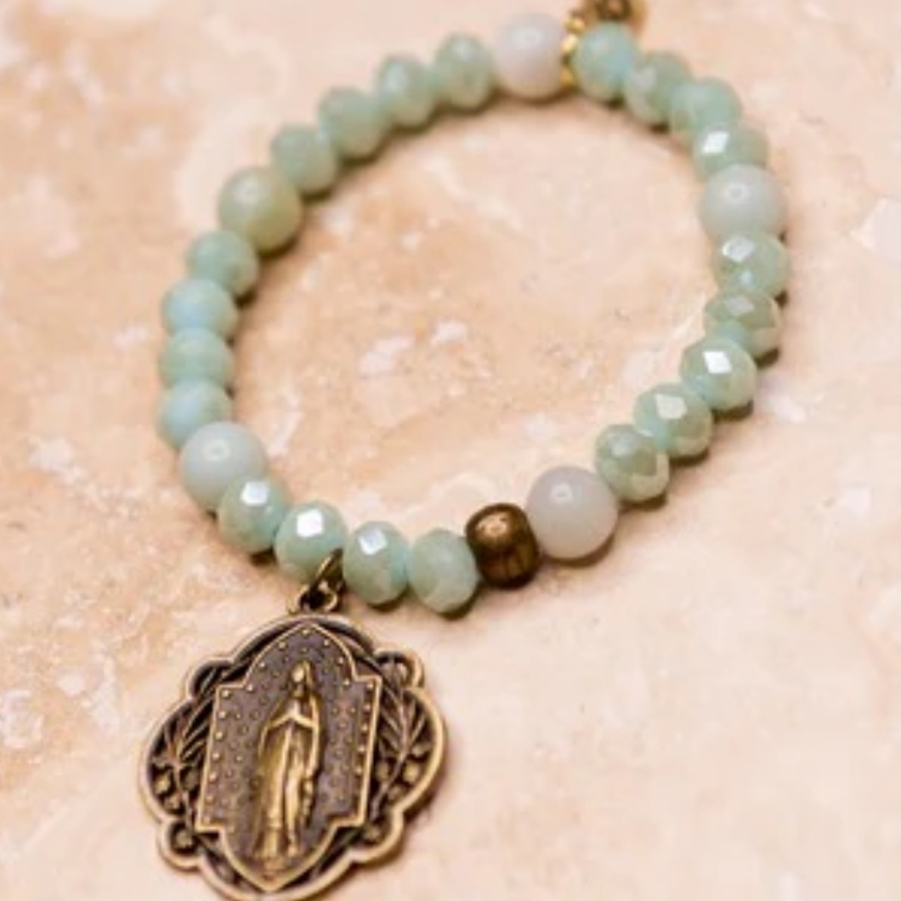 🆕Stone Beaded Bracelet with Charm